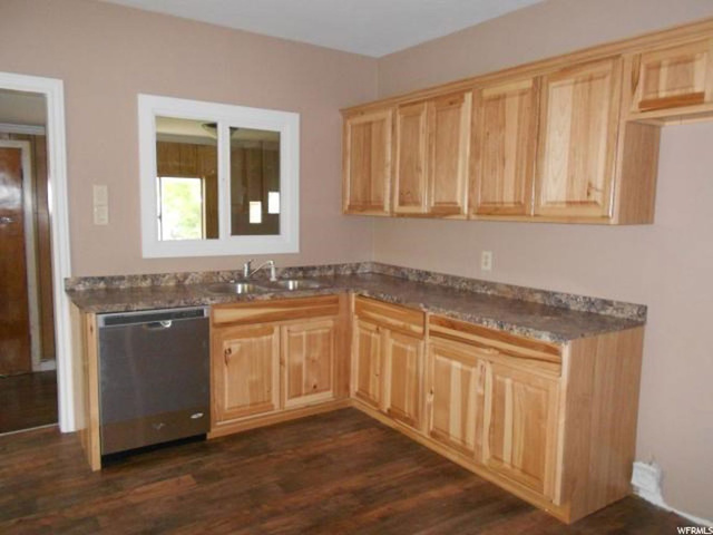 121 S 200 E, Helper, UT 84526 — photo 5
