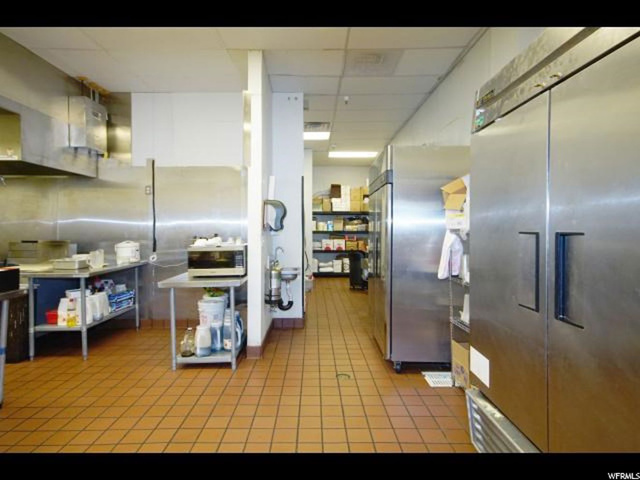 2071 E 9400 S, Sandy, UT 84093 — photo 10