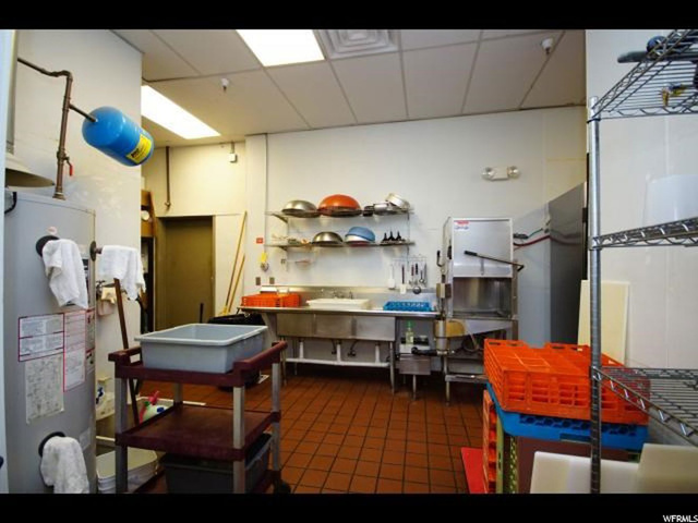 2071 E 9400 S, Sandy, UT 84093 — photo 12