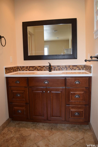123 S 200 E, Parowan, UT 84761 — photo 9