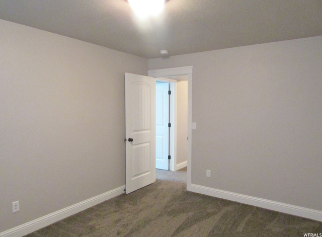 414 S 1100 E, Smithfield, UT 84335 — photo 9