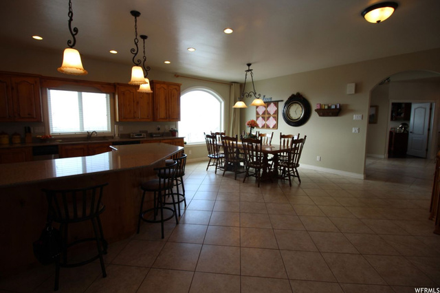130 S Sherwood Dr E, Providence, UT 84332 — photo 5