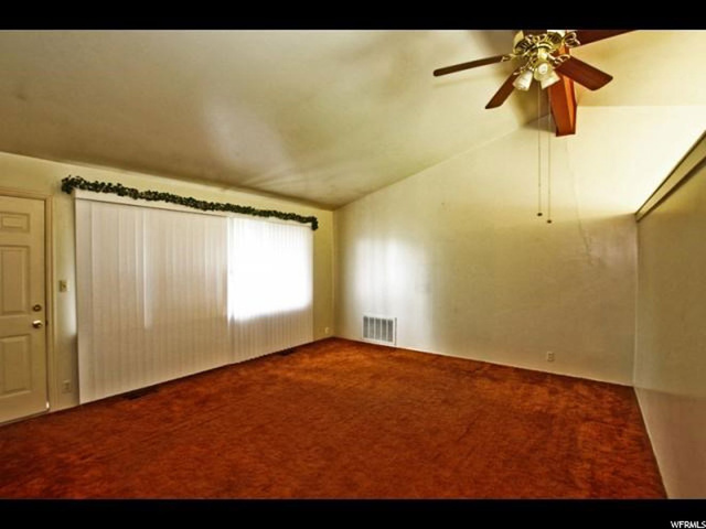 115 N 925 E, Green River, UT 84525 — photo 11