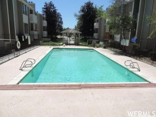 875 E Arrowhead Ln #1, Murray, UT 84107 — photo 4