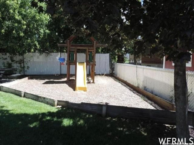 875 E Arrowhead Ln #1, Murray, UT 84107 — photo 3