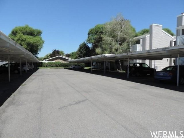 875 E Arrowhead Ln #1, Murray, UT 84107 — photo 2