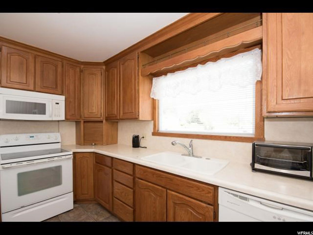 124 E 7660 S, Midvale, UT 84047 — photo 7