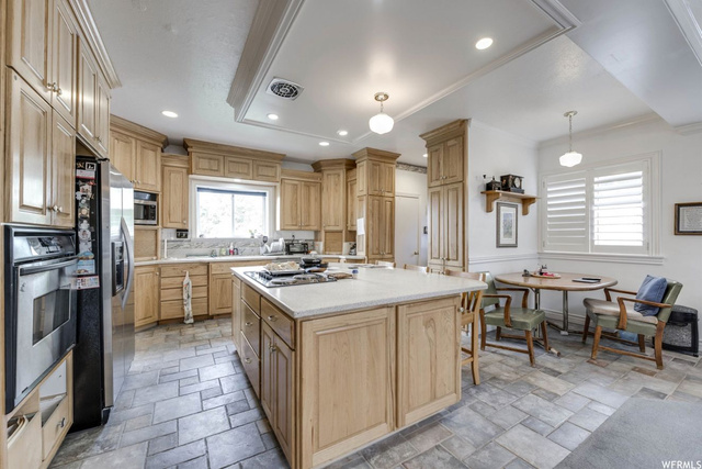 339 E 100 N, Bountiful, UT 84010 — photo 2