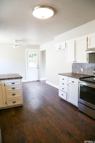 735 Canyon View Dr, Hyrum, UT 84319 — photo 10