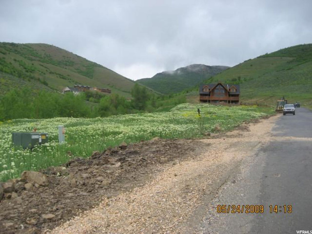 1015 N Maple St E, Huntsville, UT 84317 — photo 6