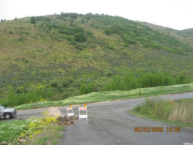 1015 N Maple St E, Huntsville, UT 84317 — photo 5