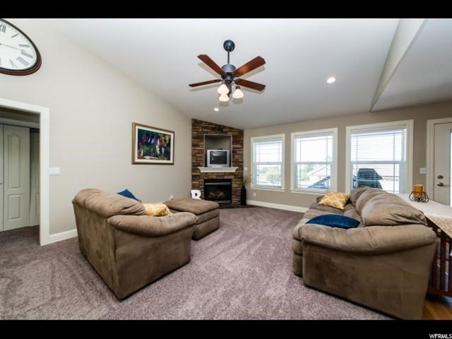 395 N 200 E, Hyde Park, UT 84318 — photo 10