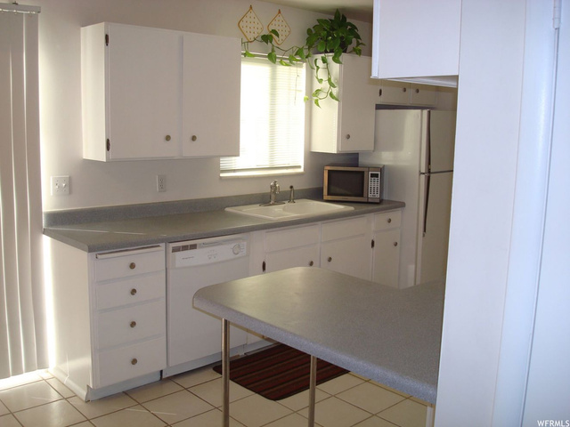 1876 S Spring Creek Dr, Bountiful, UT 84010 — photo 11