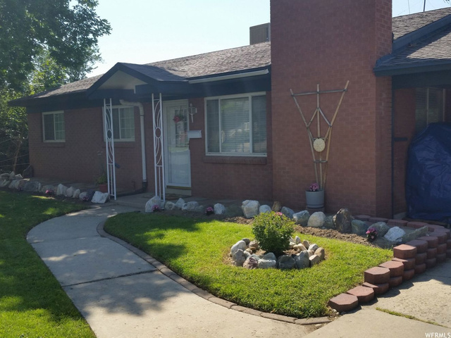 1876 S Spring Creek Dr, Bountiful, UT 84010 — photo 2
