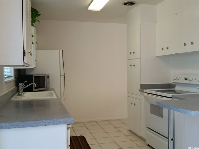 1876 S Spring Creek Dr, Bountiful, UT 84010 — photo 12