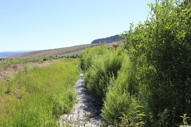 15 N Jake Place Rd, Fremont, UT 84747 — photo 3