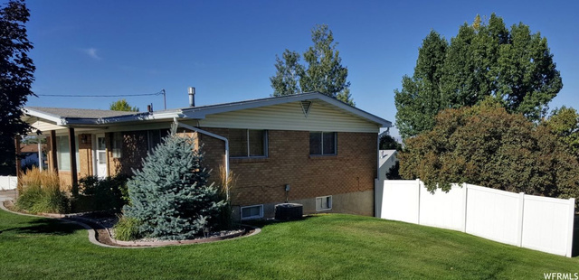 165 N 400 E, Hyde Park, UT 84318 — photo 2