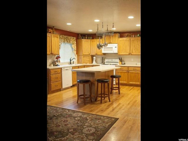 3438 N 975 E, Layton, UT 84040 — photo 5