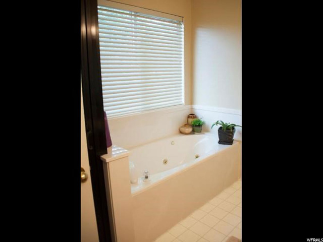 3438 N 975 E, Layton, UT 84040 — photo 9