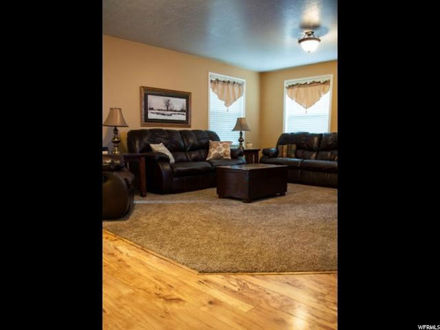 3438 N 975 E, Layton, UT 84040 — photo 4