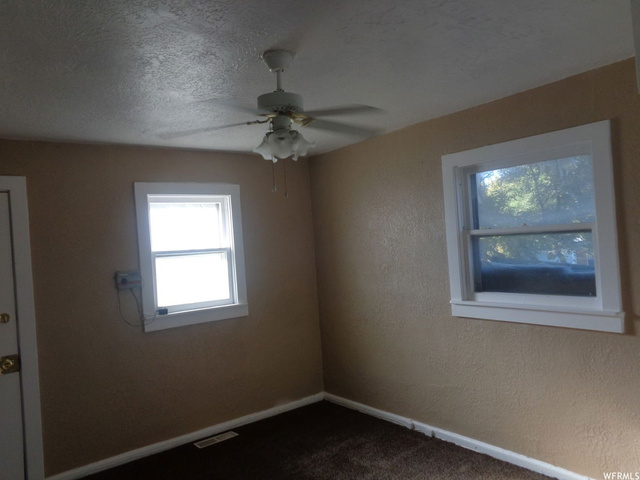 2071 S Jefferson Ave E, Ogden, UT 84401 — photo 9