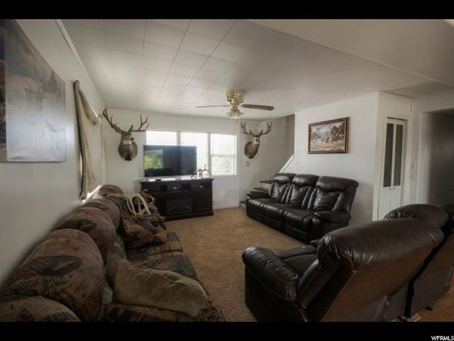 260 E 400 S, Vernal, UT 84078 — photo 2