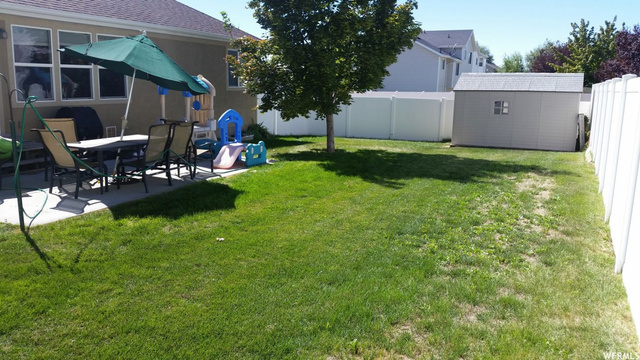 737 E 2050 S, Clearfield, UT 84015 — photo 10