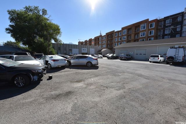 4165 S Main St E, Murray, UT 84107 — photo 2