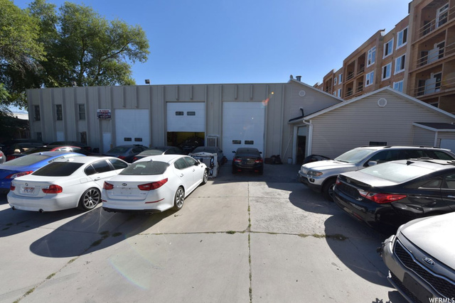 4165 S Main St E, Murray, UT 84107 — photo 9