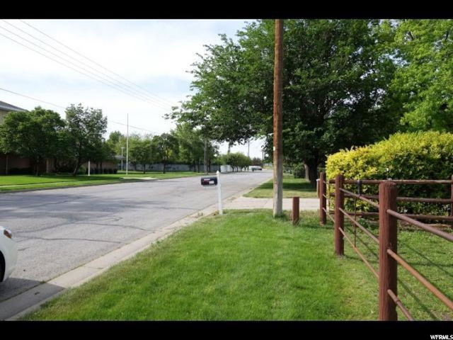 2009 S 350 E, Kaysville, UT 84037 — photo 3