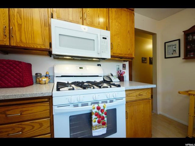 8635 S 550 E, Sandy, UT 84070 — photo 12