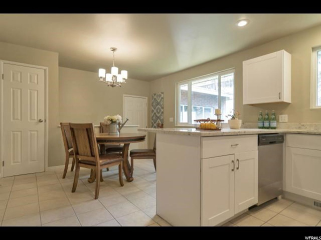 205 S Canyon Way E, Centerville, UT 84014 — photo 4