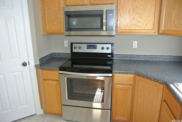1859 N 2895 W, Clinton, UT 84015 — photo 7