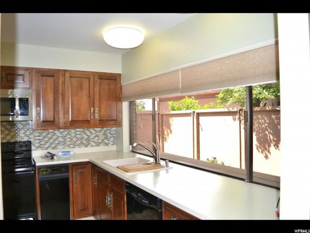 2143 S Ridgewood Way E, Bountiful, UT 84010 — photo 4