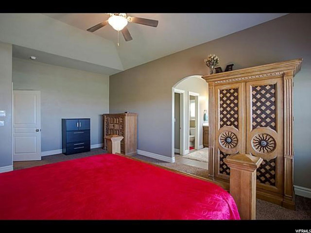 2431 N Cranefield, Clinton, UT 84015 — photo 11
