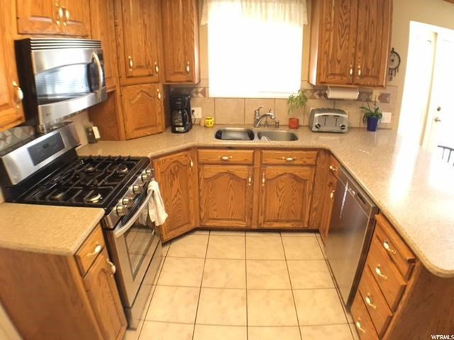 3403 N 2175 E, Layton, UT 84040 — photo 8