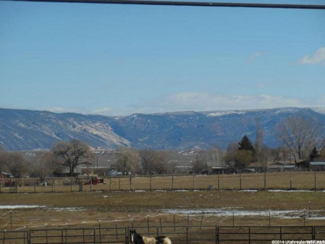 2091 S 1500 E, Vernal, UT 84078 — photo 8