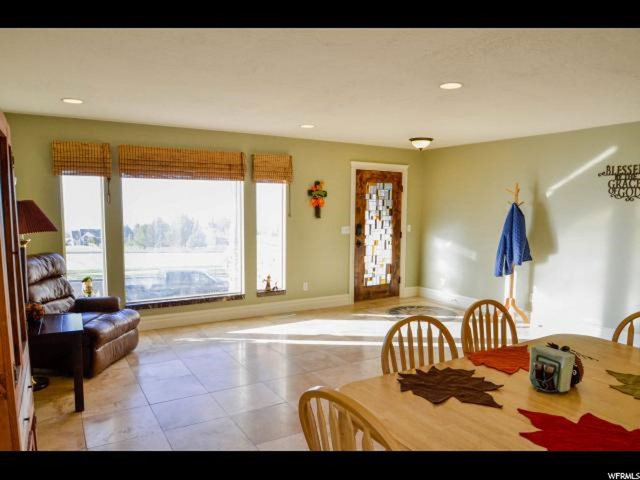 862 E 3300 N, North Ogden, UT 84414 — photo 8