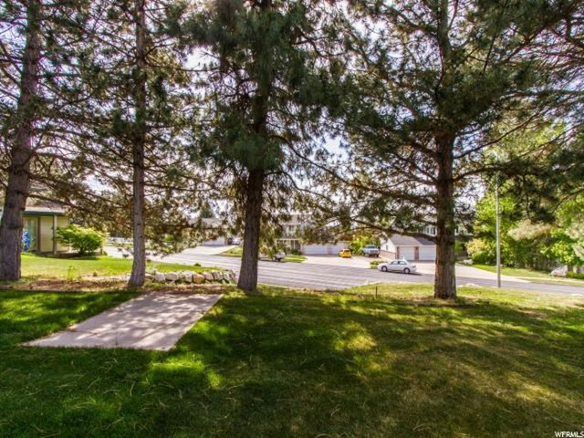 3223 S Davis Blvd #3, Bountiful, UT 84010 — photo 2