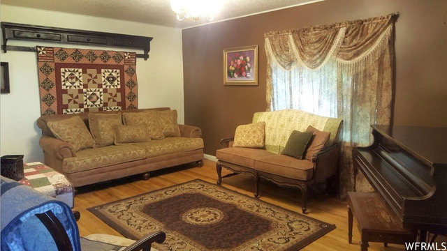 629 S 100 E St E, Springville, UT 84663 — photo 10