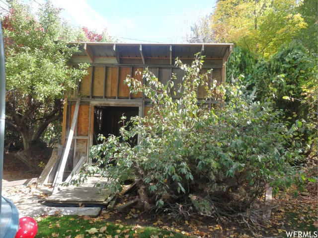 629 S 100 E St E, Springville, UT 84663 — photo 9