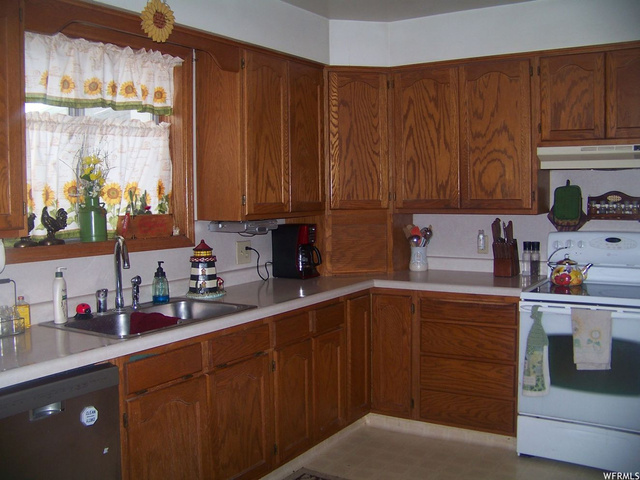 209 E 100 S, Richfield, UT 84701 — photo 7