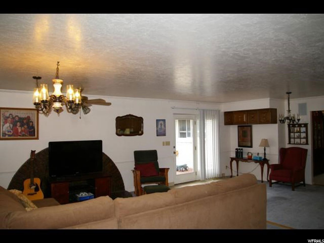 618 N Dixie Ave, Layton, UT 84041 — photo 2