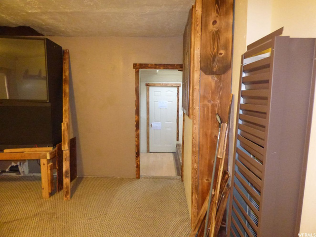 1046 E Canyon Rd S, Ogden, UT 84404 — photo 12