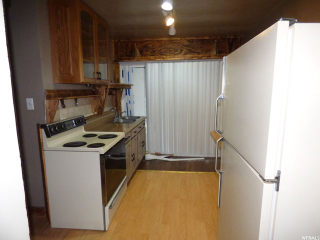 1046 E Canyon Rd S, Ogden, UT 84404 — photo 7