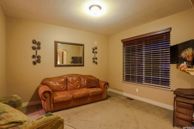 2272 S 200 E, Kaysville, UT 84037 — photo 3