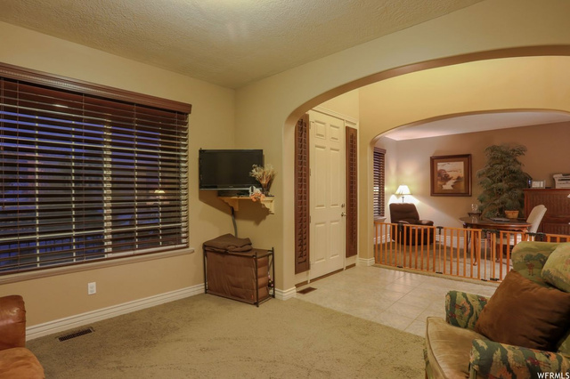 2272 S 200 E, Kaysville, UT 84037 — photo 2