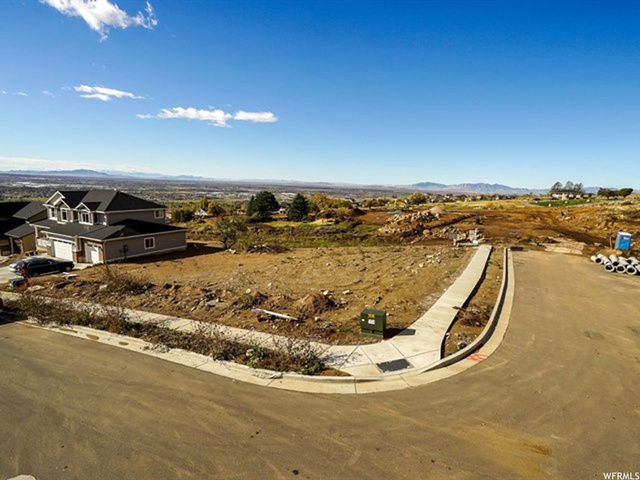 569 E 3725 N, North Ogden, UT 84414 — photo 3
