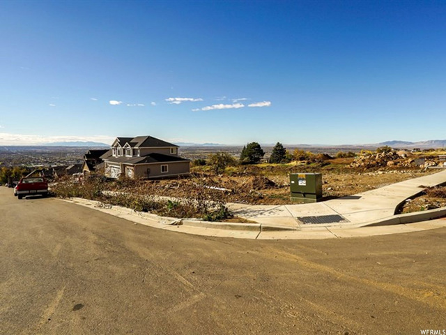 569 E 3725 N, North Ogden, UT 84414 — photo 2