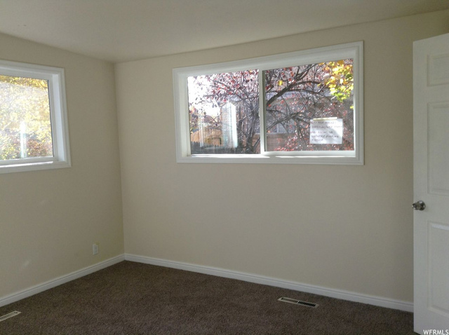 8516 S Colene Dr E, Sandy, UT 84094 — photo 9